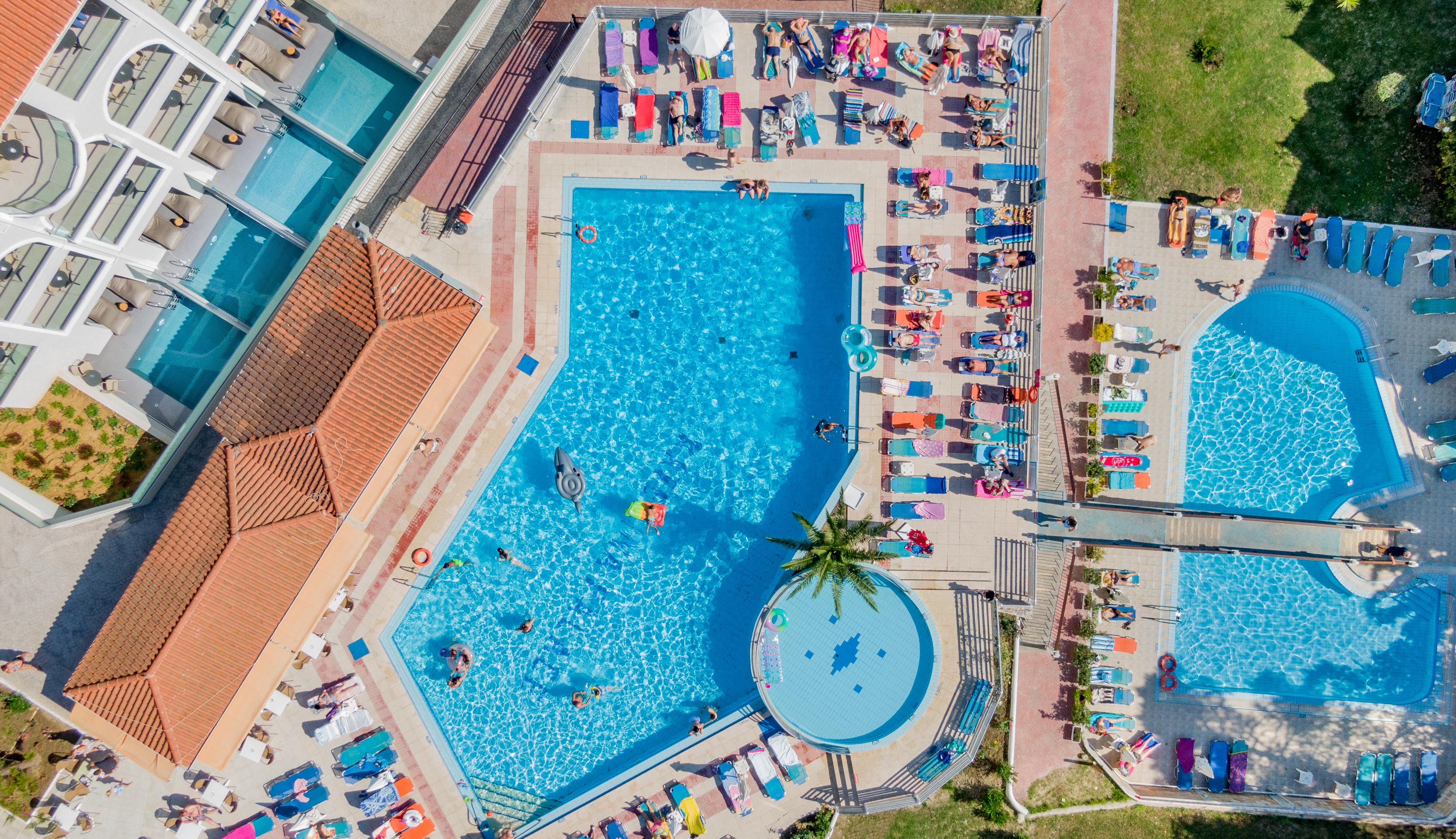 Katerina Palace Argásion