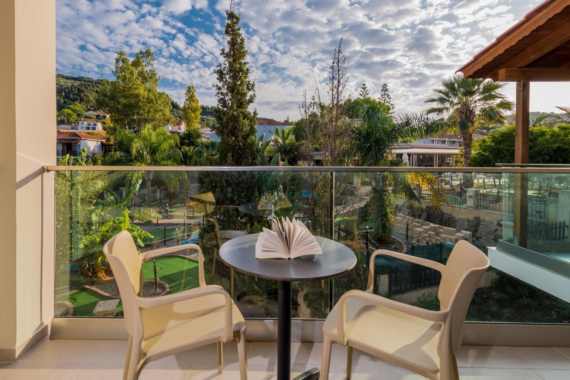 Katerina Palace Argassi